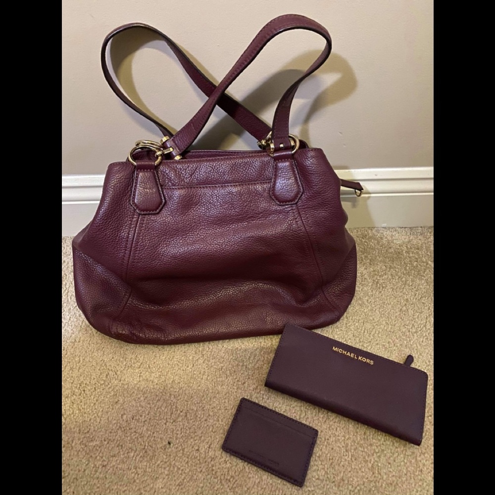 Michael Kors Purse, matching wallet &card holder